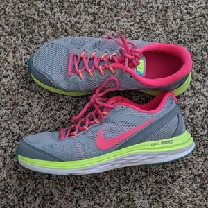 Nike Dual Fusion Run 3 Shoes